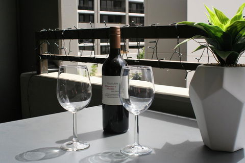 Modern Executive Apt@Barton*1BR*WiFi*Gym*Secure Parking*Canberra - Holiday Great Ocean Road 9