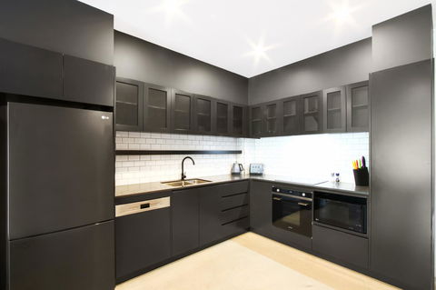 Accommodate Canberra - Parbery - Holiday Great Ocean Road 2