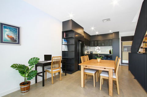 Accommodate Canberra - Parbery - Holiday Great Ocean Road 16
