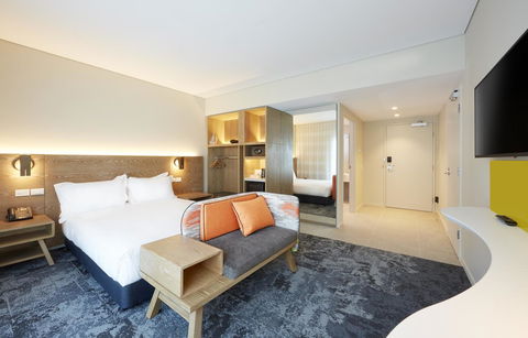 Holiday Inn Express Adelaide City Centre, An IHG Hotel - Holiday Great Ocean Road 12