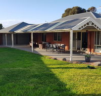 Aldinga Beach overnighter or getaway home - Holiday Great Ocean Road