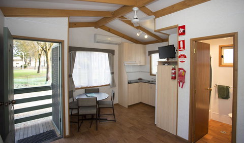 BIG 4 Barossa Tourist Park - Holiday Great Ocean Road 34