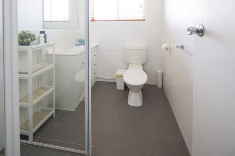 Aurora Holiday Apartment @West Beach - Holiday Great Ocean Road 22