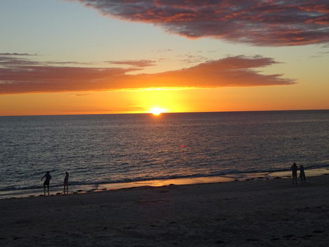Aurora Holiday Apartment @West Beach - Holiday Great Ocean Road 18