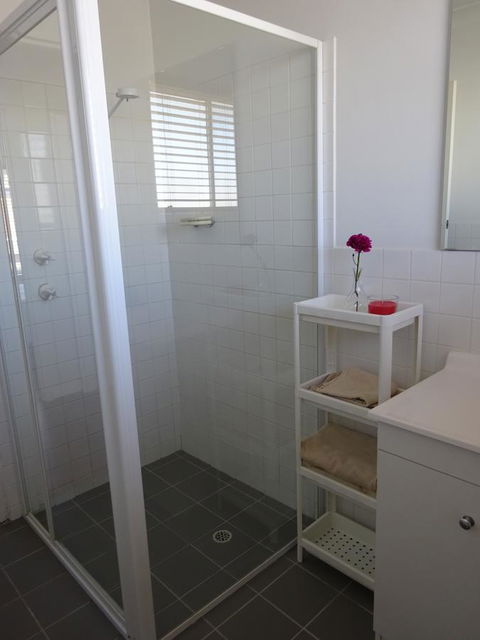 Aurora Holiday Apartment @West Beach - Holiday Great Ocean Road 21