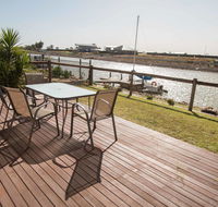 Waterfront on Jefferson at Wellington Marina SA - Holiday Great Ocean Road