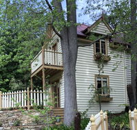Aldgate Creek Cottage Bed and Breakfast - Holiday Great Ocean Road
