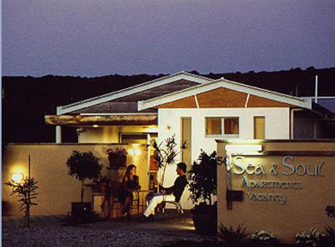 Sea & Soul Beachside Apartments - Holiday Great Ocean Road 6