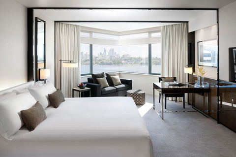 Crown Metropol Perth - Holiday Great Ocean Road 15