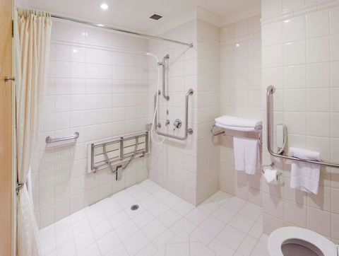 Duxton Hotel Perth - Holiday Great Ocean Road 5