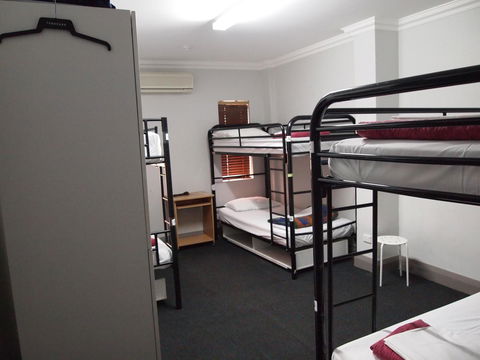 The Emperors Crown Hostel - Holiday Great Ocean Road 4