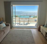 Cottesloe Beachfront Ocean View Apartment - Holiday Great Ocean Road