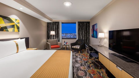 Holiday Inn Perth City Centre, An IHG Hotel - Holiday Great Ocean Road 2