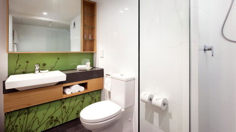 Holiday Inn Perth City Centre, An IHG Hotel - Holiday Great Ocean Road 3