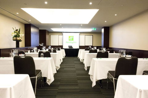 Holiday Inn Perth City Centre, An IHG Hotel - Holiday Great Ocean Road 44