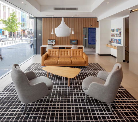 Holiday Inn Perth City Centre, An IHG Hotel - Holiday Great Ocean Road 4