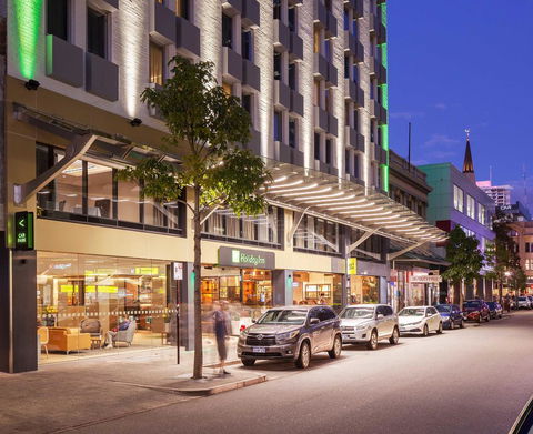 Holiday Inn Perth City Centre, An IHG Hotel - Holiday Great Ocean Road 10