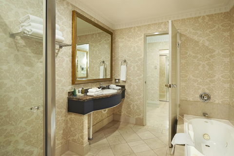 Parmelia Hilton Perth - Holiday Great Ocean Road 5
