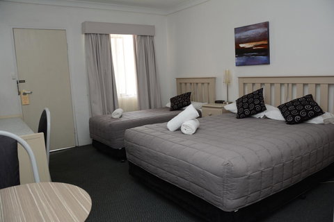 Ben Chifley Motor Inn - Holiday Great Ocean Road 14