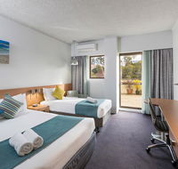 Metro Hotel Miranda - Holiday Great Ocean Road
