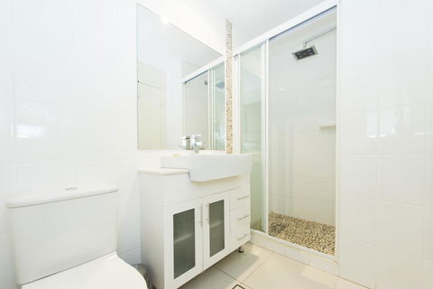 Byron Central Apartments - Holiday Great Ocean Road 1