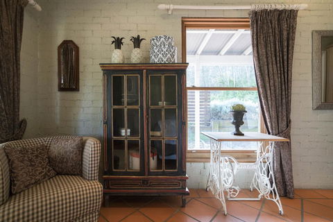 Thistle Hill Guesthouse - Walk To Many Wineries And Restaurants - Holiday Great Ocean Road 24