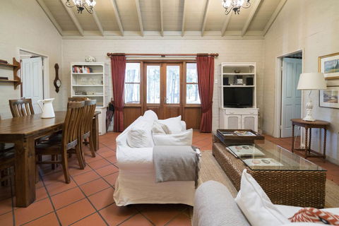 Thistle Hill Guesthouse - Walk To Many Wineries And Restaurants - Holiday Great Ocean Road 33