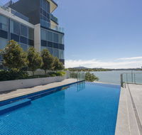 Accommodate Canberra - Lakefront - Holiday Great Ocean Road