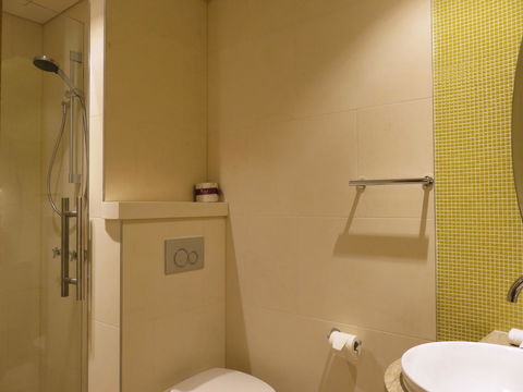 Rydges Australia Square, Formerly Tank Stream Hotel - Holiday Great Ocean Road 1