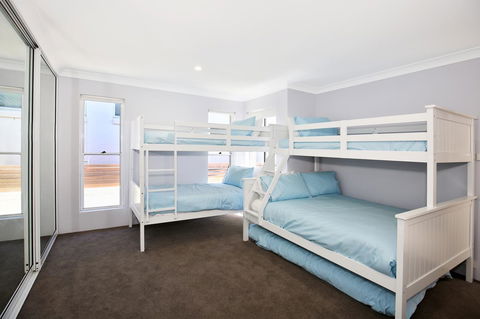 Neptune I Absolute Beachfront I Stunning Views - Holiday Great Ocean Road 17