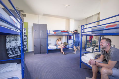 YHA Sydney Central - Holiday Great Ocean Road 12