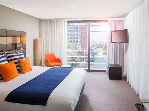 Novotel Newcastle Beach - Holiday Great Ocean Road 0