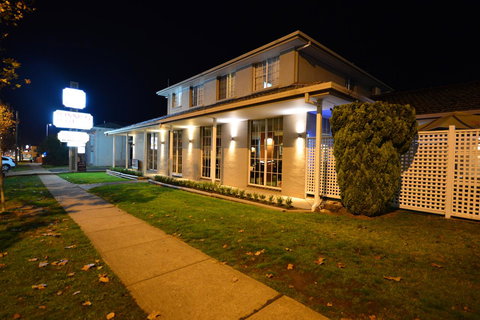 Winning Post Motor Inn - Holiday Great Ocean Road 13