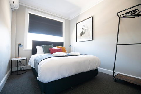 Horse And Jockey Hotel Homebush - Holiday Great Ocean Road 5
