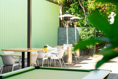 Horse And Jockey Hotel Homebush - Holiday Great Ocean Road 24