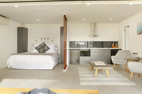 The Beach House North Wollongong - Holiday Great Ocean Road 7