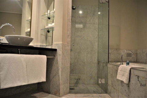 Radisson Blu Plaza Hotel Sydney - Holiday Great Ocean Road 40