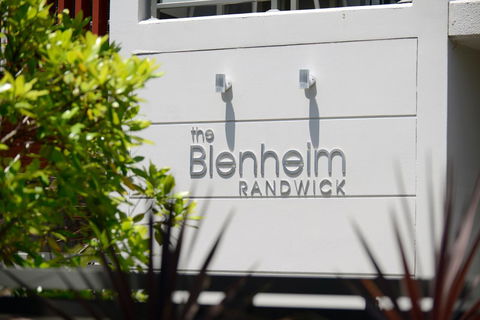 The Blenheim - Holiday Great Ocean Road 11