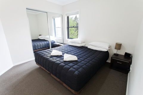 Bluegum Apartments Newcastle - Holiday Great Ocean Road 10