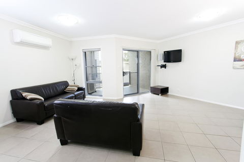 Bluegum Apartments Newcastle - Holiday Great Ocean Road 8