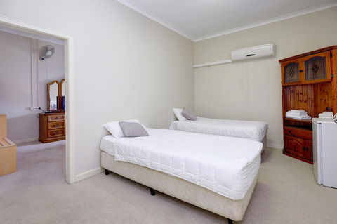 Lakes And Ocean Hotel Forster - Holiday Great Ocean Road 4