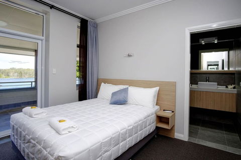Lakes And Ocean Hotel Forster - Holiday Great Ocean Road 25