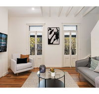 Walk to the city from this renovated heritage gem - Holiday Great Ocean Road