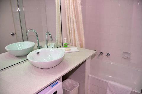 Accommodation Sydney - Hyde Park Plaza 38 College St Sydney - Holiday Great Ocean Road 19