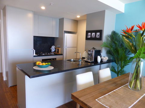 Arena Luxury Beachfront Apartment - Holiday Great Ocean Road 17