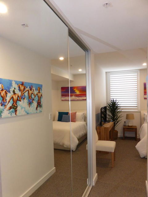 Arena Luxury Beachfront Apartment - Holiday Great Ocean Road 28