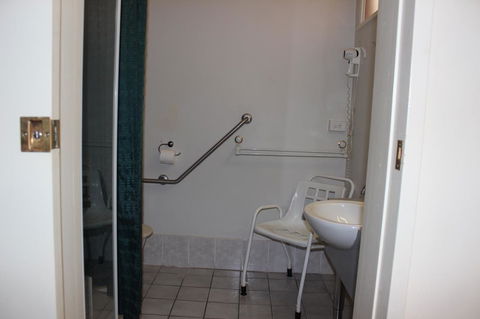 Hume Inn Motel Albury CBD - Holiday Great Ocean Road 17