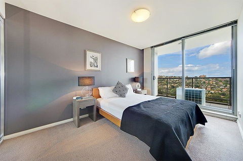 Wyndel Apartments North Sydney - Harbour Watch - Holiday Great Ocean Road 0