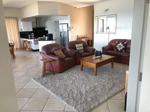 OceanScape Luxury Beachfront Villas - Holiday Great Ocean Road 8