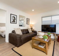 Sleeping in Style - Central  Sophisticated - Holiday Great Ocean Road